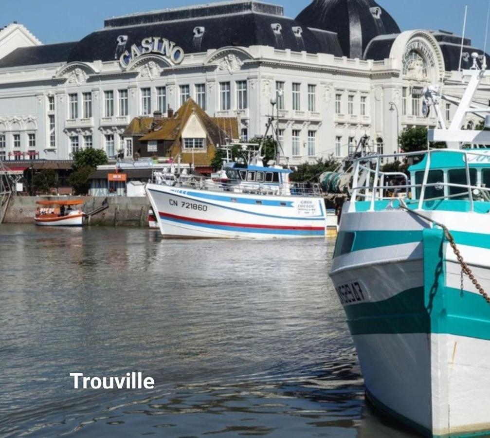 D'Hauville Vallee Bonneville-la-Louvet Exteriör bild